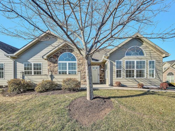 5446 Orchard Villas CIR, Unit 6-1, Roanoke, VA 24019