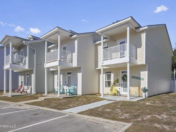 1229 Century Oaks Drive, Gulfport, MS 39507