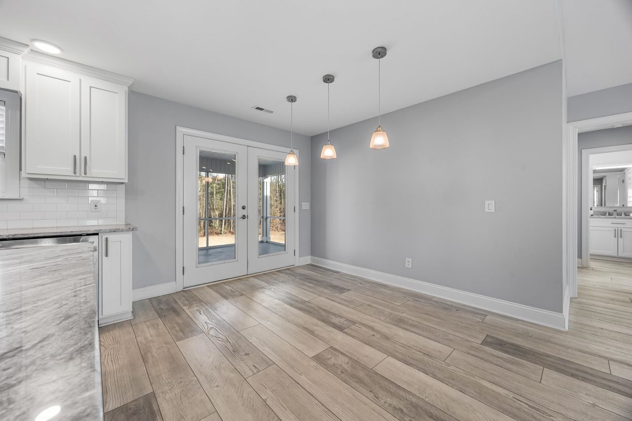 226 Penn Circle Photo 19