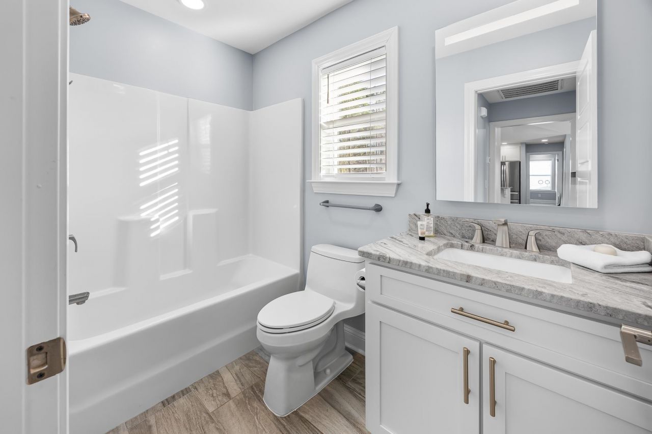 226 Penn Circle Photo 24