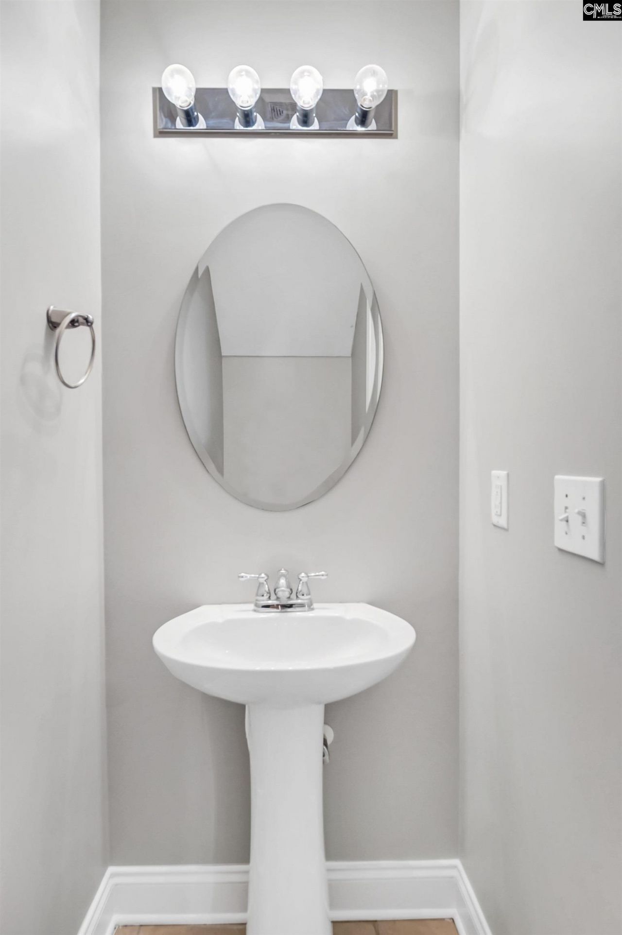 231 Forest Green Drive  Photo 11