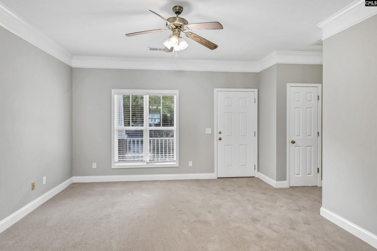 231 Forest Green Drive  Photo 7