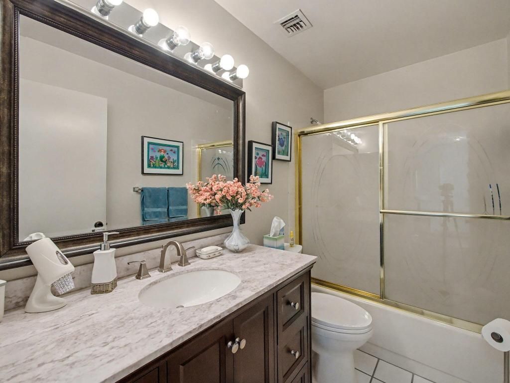 20 Walcott Drive, Boynton Beach, FL 33426 Photo