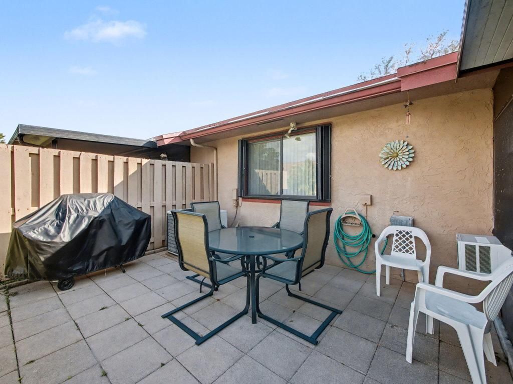 20 Walcott Drive, Boynton Beach, FL 33426 Photo