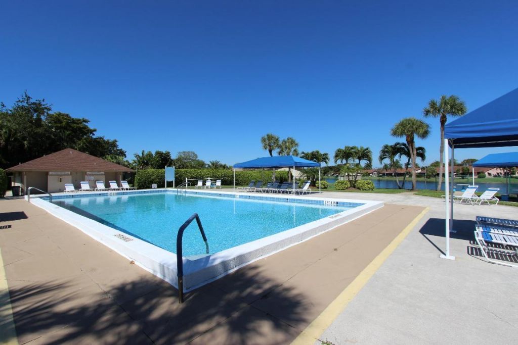 20 Walcott Drive, Boynton Beach, FL 33426 Photo