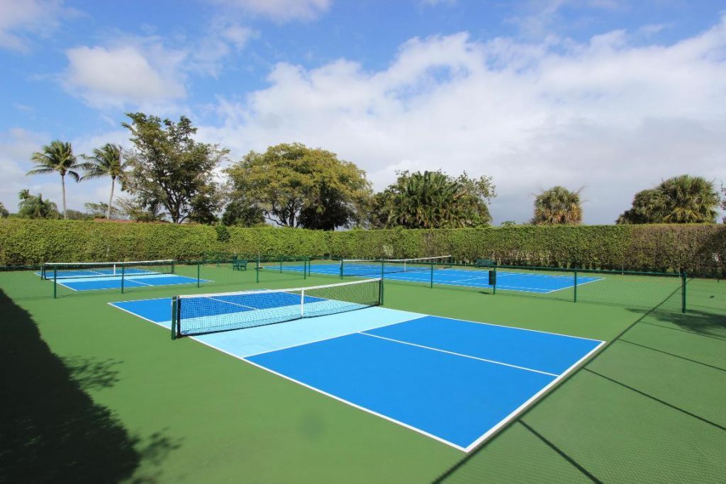 20 Walcott Drive, Boynton Beach, FL 33426 Photo