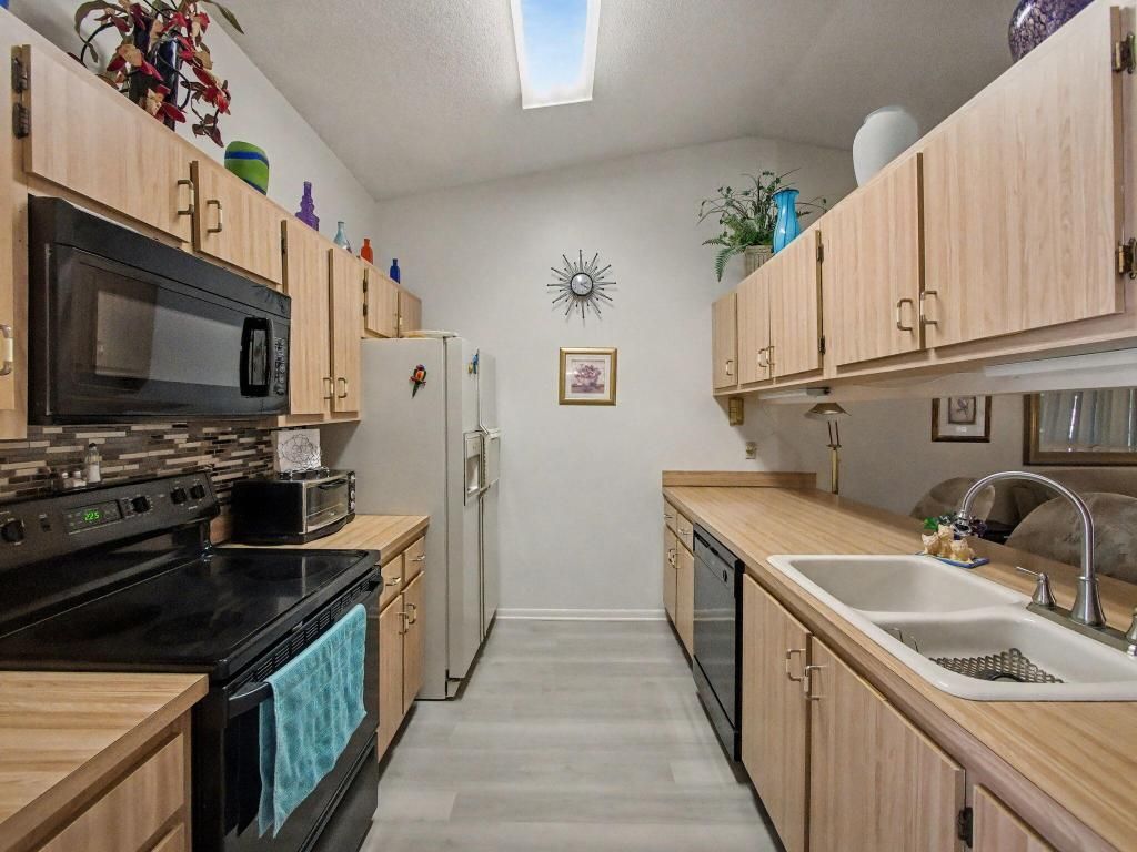 20 Walcott Drive, Boynton Beach, FL 33426 Photo