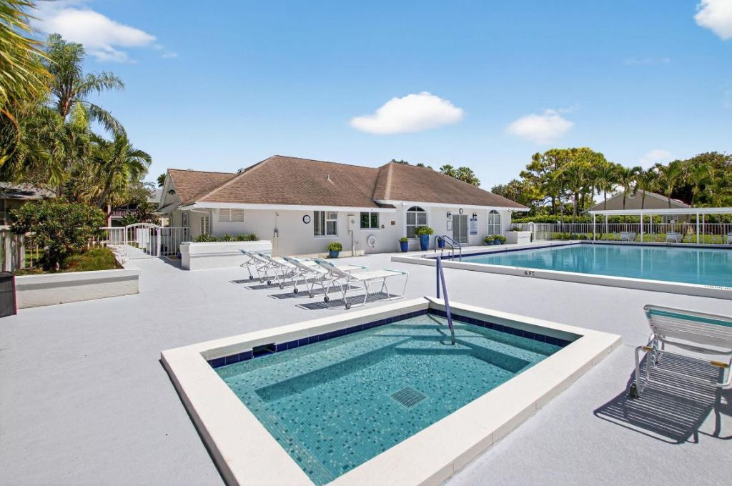 13791 Oneida Drive, Unit C2, Delray Beach, FL 33446 Photo
