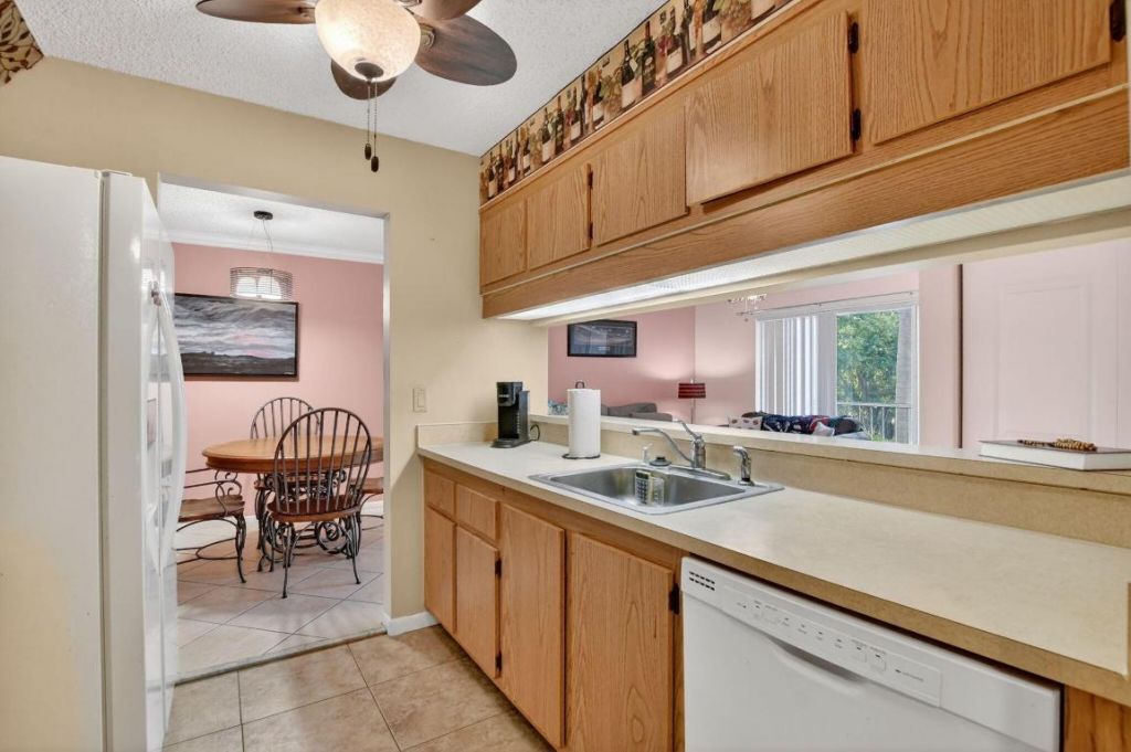 13791 Oneida Drive, Unit C2, Delray Beach, FL 33446 Photo