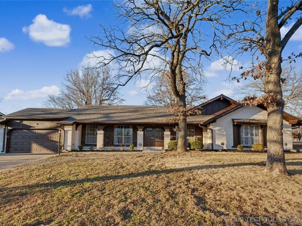 2017 W Xyler Street, Tulsa, OK 74127