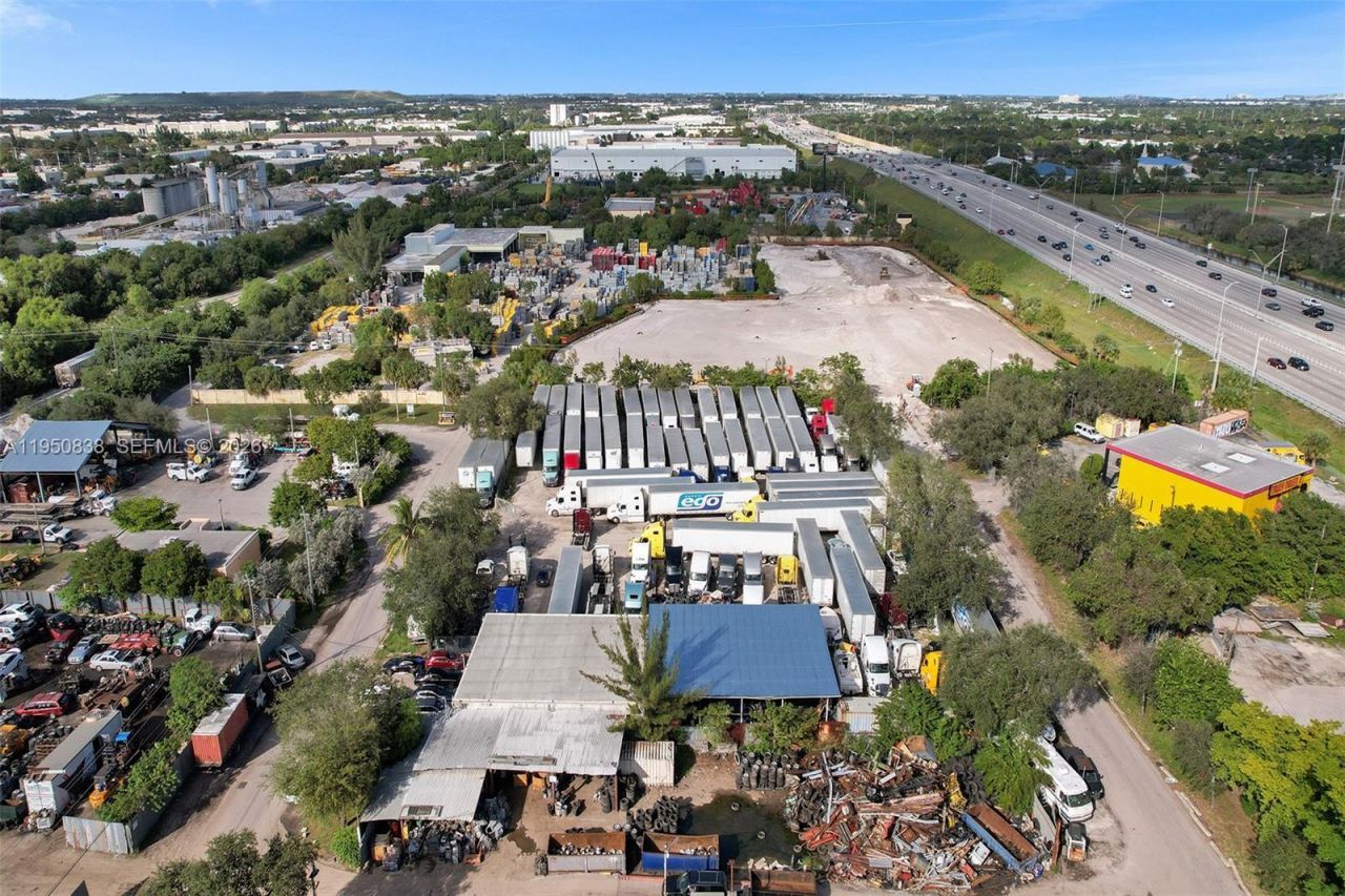 850 NW 12th Ter , Pompano Beach, FL 33069 Photo