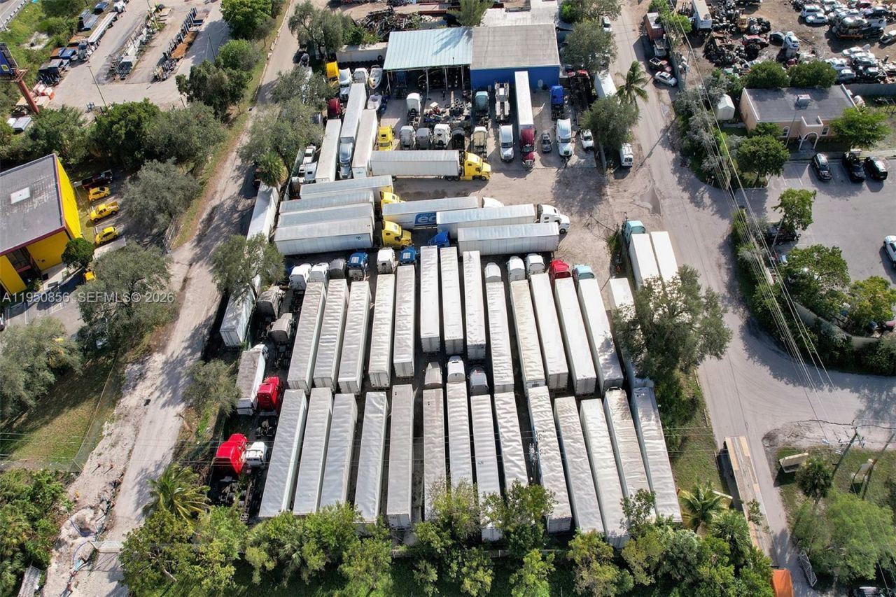 850 NW 12th Ter , Pompano Beach, FL 33069 Photo