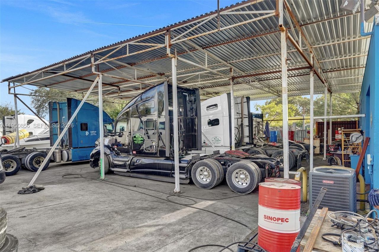 850 NW 12th Ter , Pompano Beach, FL 33069 Photo