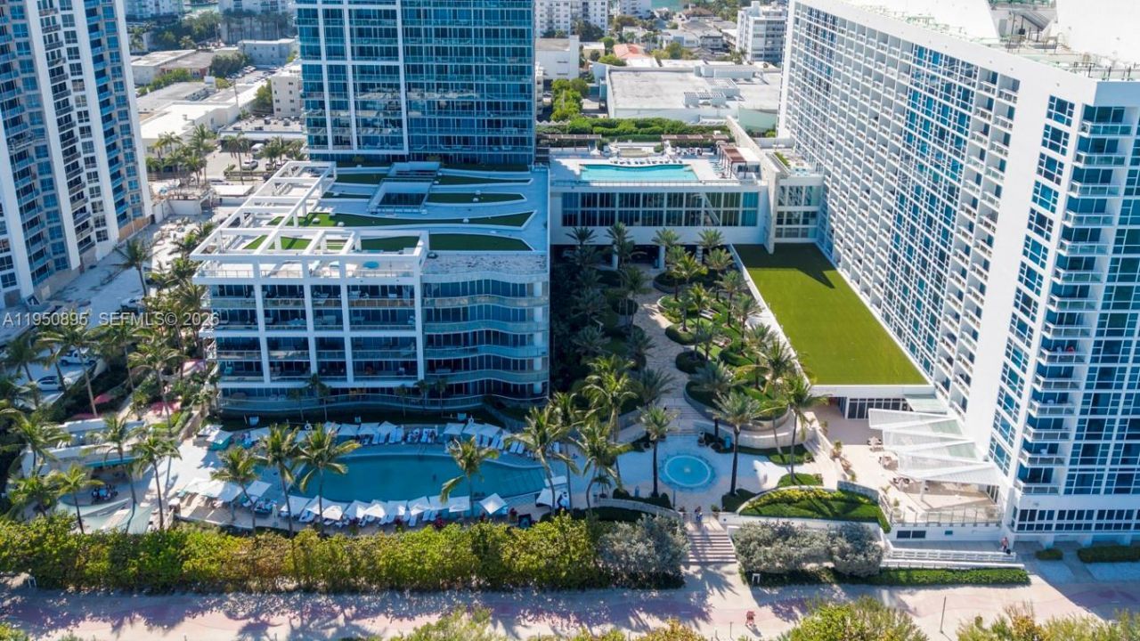 6799 Collins Ave , Unit 412, Miami Beach, FL 33141 Photo