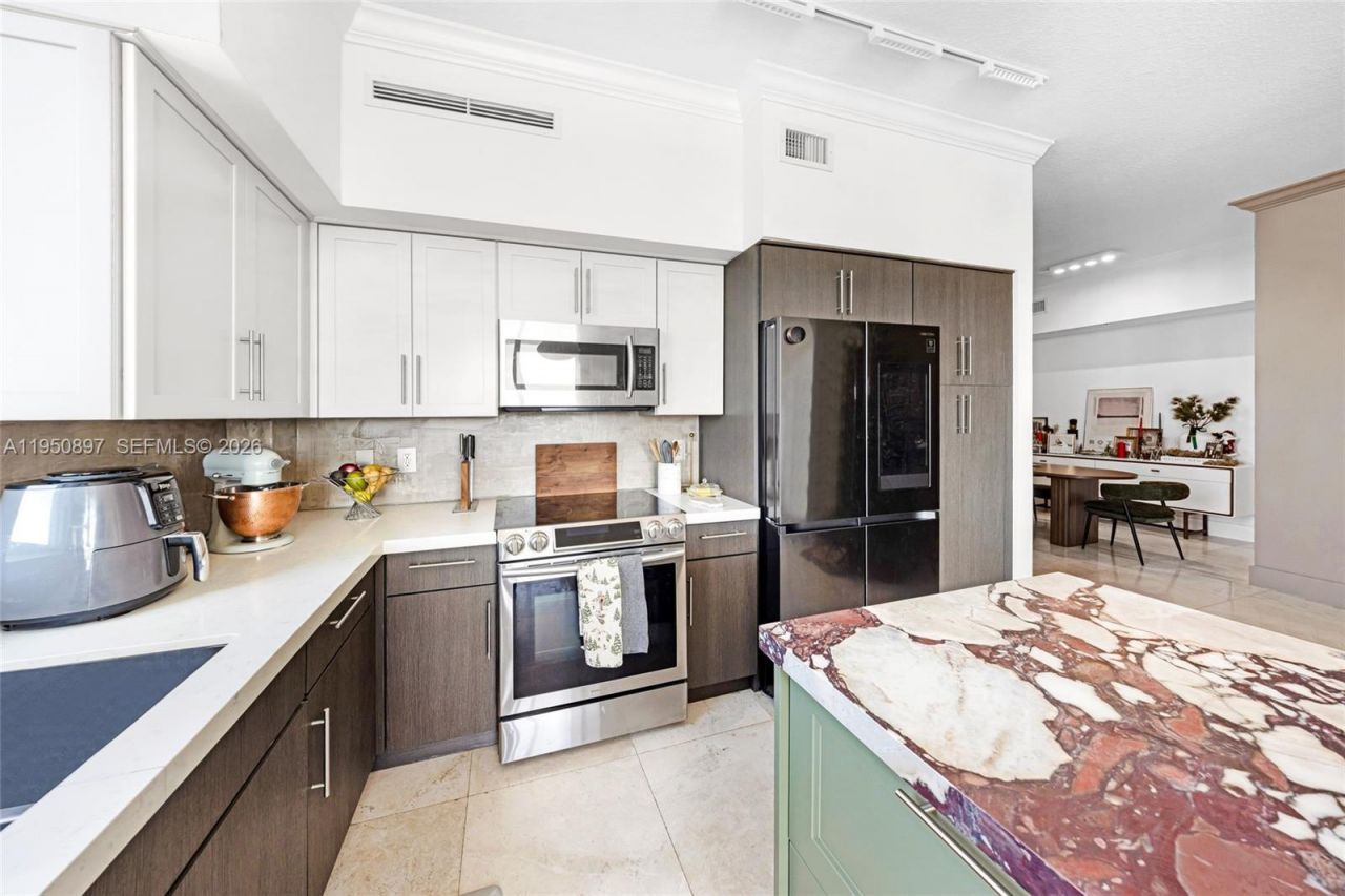 1745 E Hallandale Beach Blvd, Unit 2407W, Hallandale Beach, FL 33009 Photo