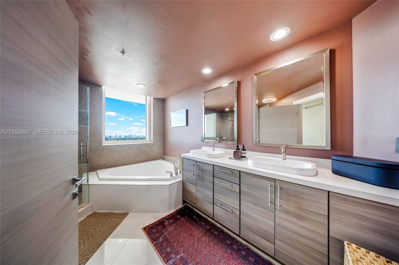 1745 E Hallandale Beach Blvd, Unit 2407W, Hallandale Beach, FL 33009 Photo