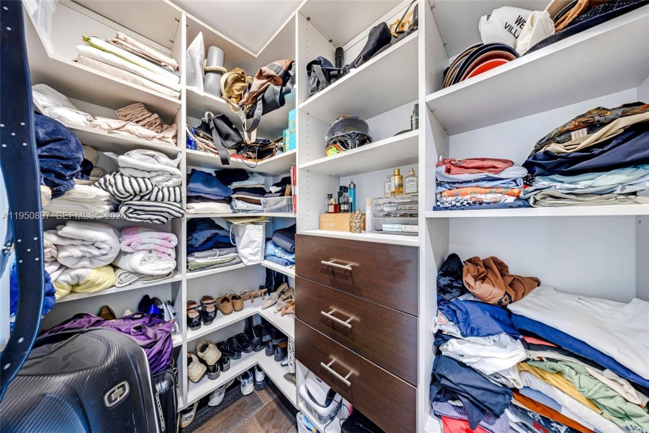 1745 E Hallandale Beach Blvd, Unit 2407W, Hallandale Beach, FL 33009 Photo