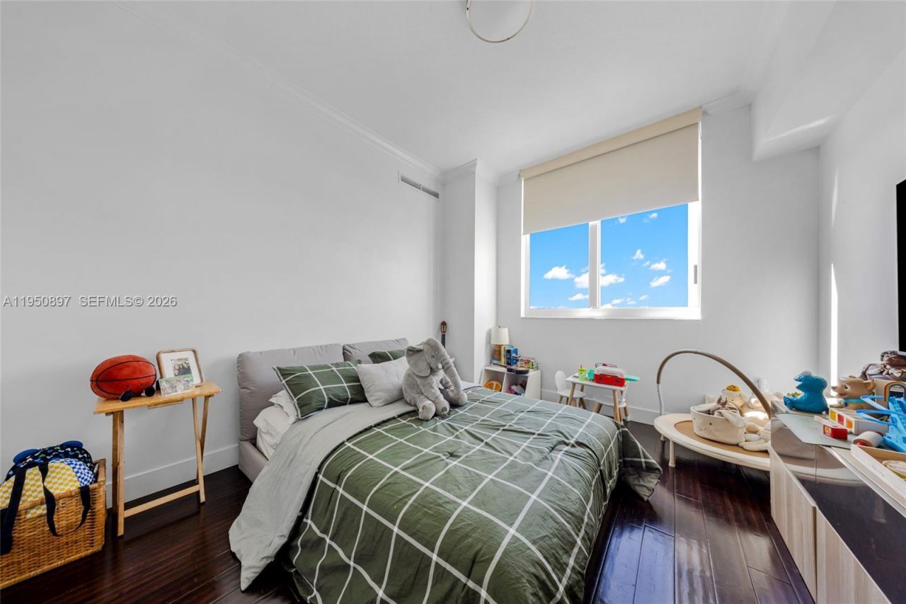 1745 E Hallandale Beach Blvd, Unit 2407W, Hallandale Beach, FL 33009 Photo