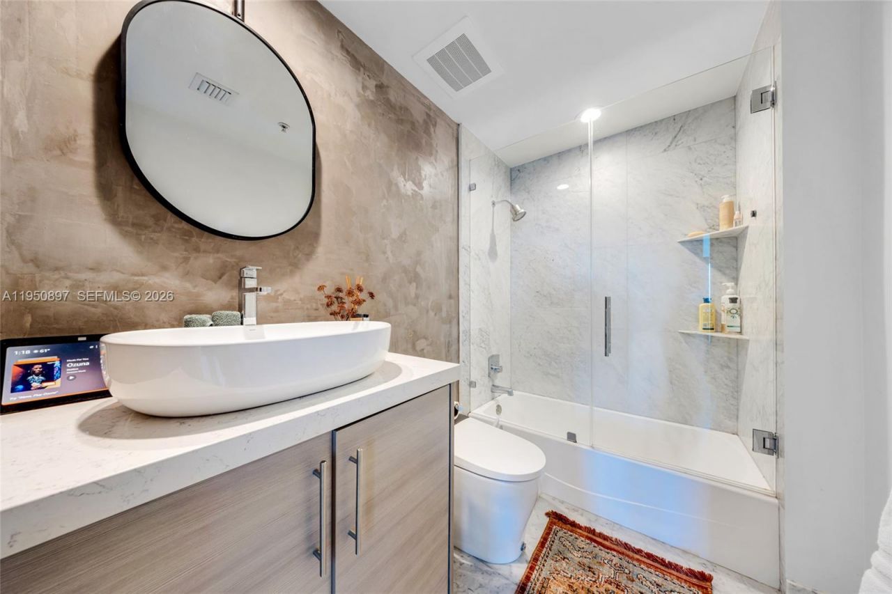 1745 E Hallandale Beach Blvd, Unit 2407W, Hallandale Beach, FL 33009 Photo