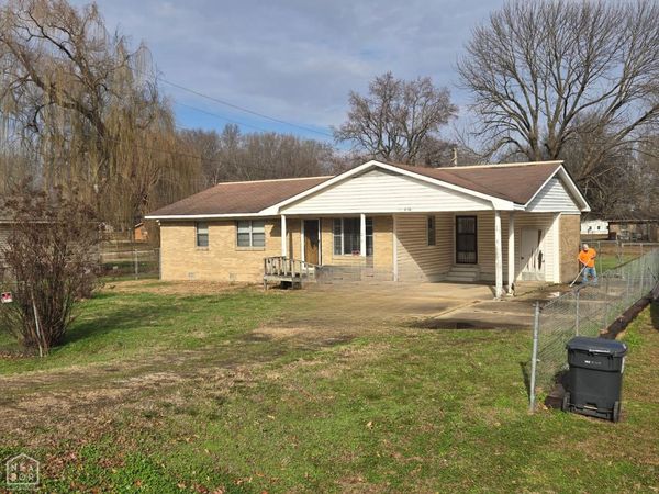210 Broad Street, Lepanto, AR 72354