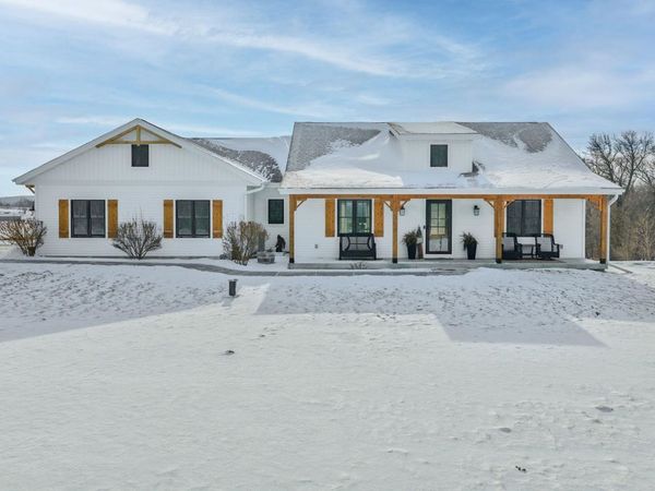 E8595 Quarry Road, Rock Springs, WI 53961