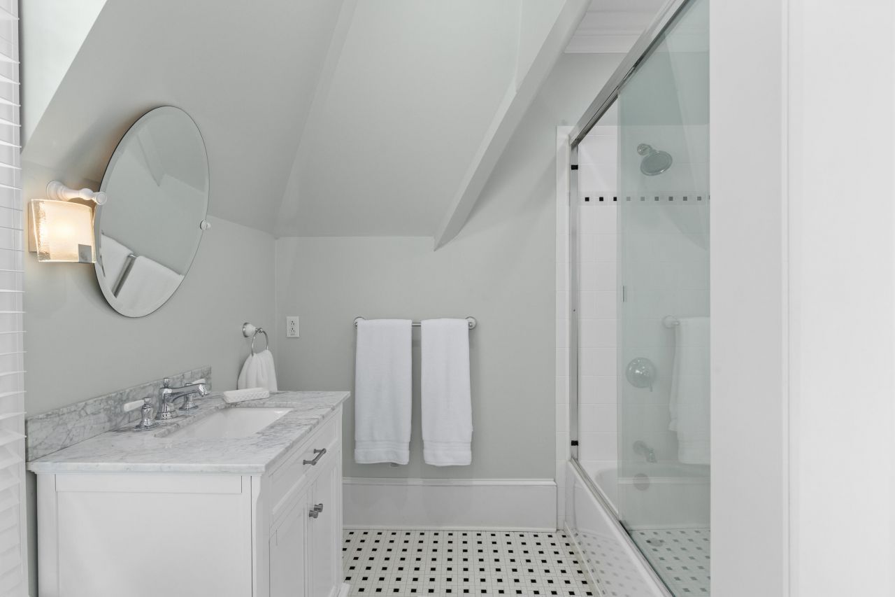 738 Hibbens Grant Boulevard Photo 38