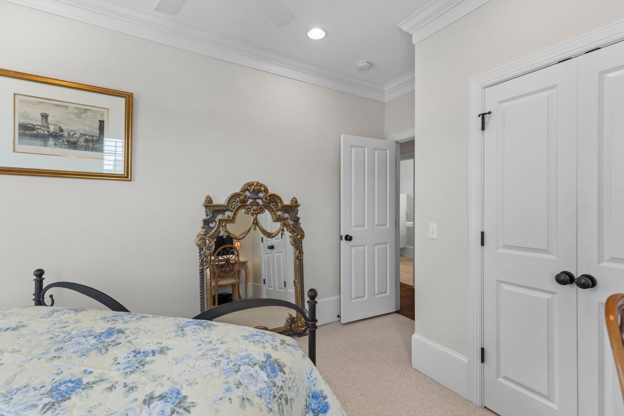 738 Hibbens Grant Boulevard Photo 41