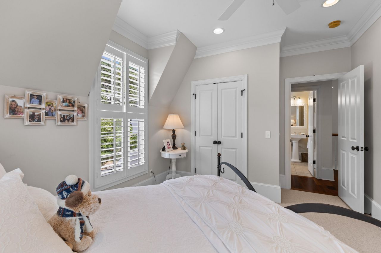 738 Hibbens Grant Boulevard Photo 43