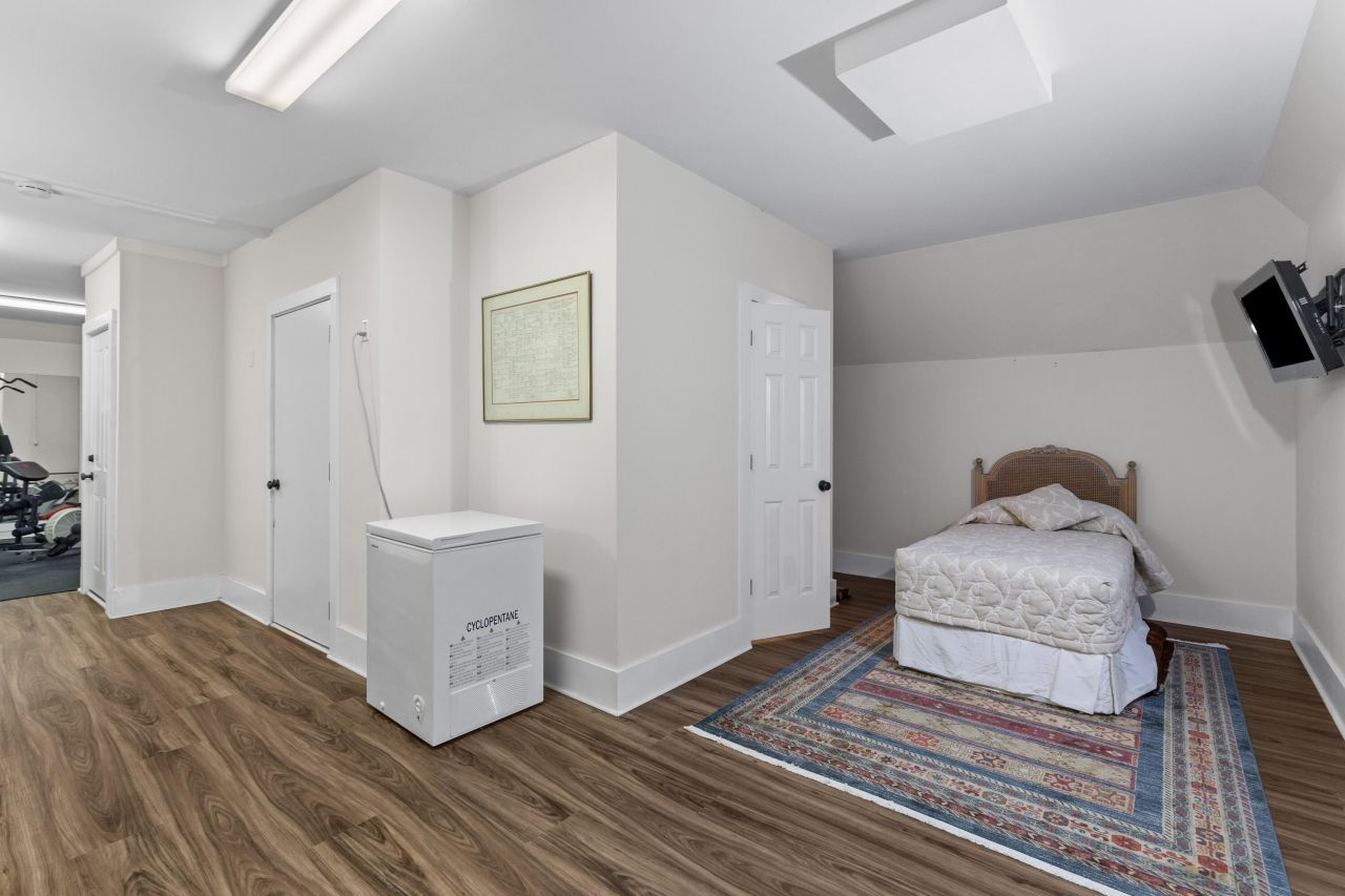 738 Hibbens Grant Boulevard Photo 49