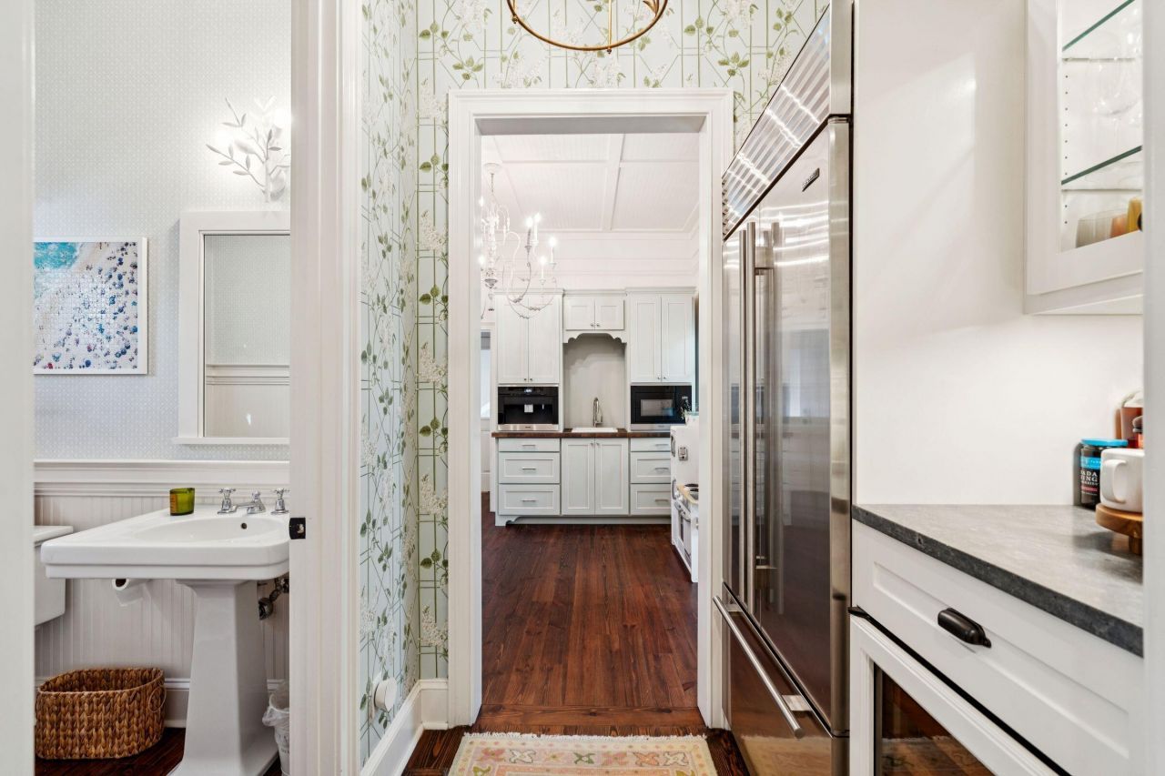 87 Secession Street Photo 34