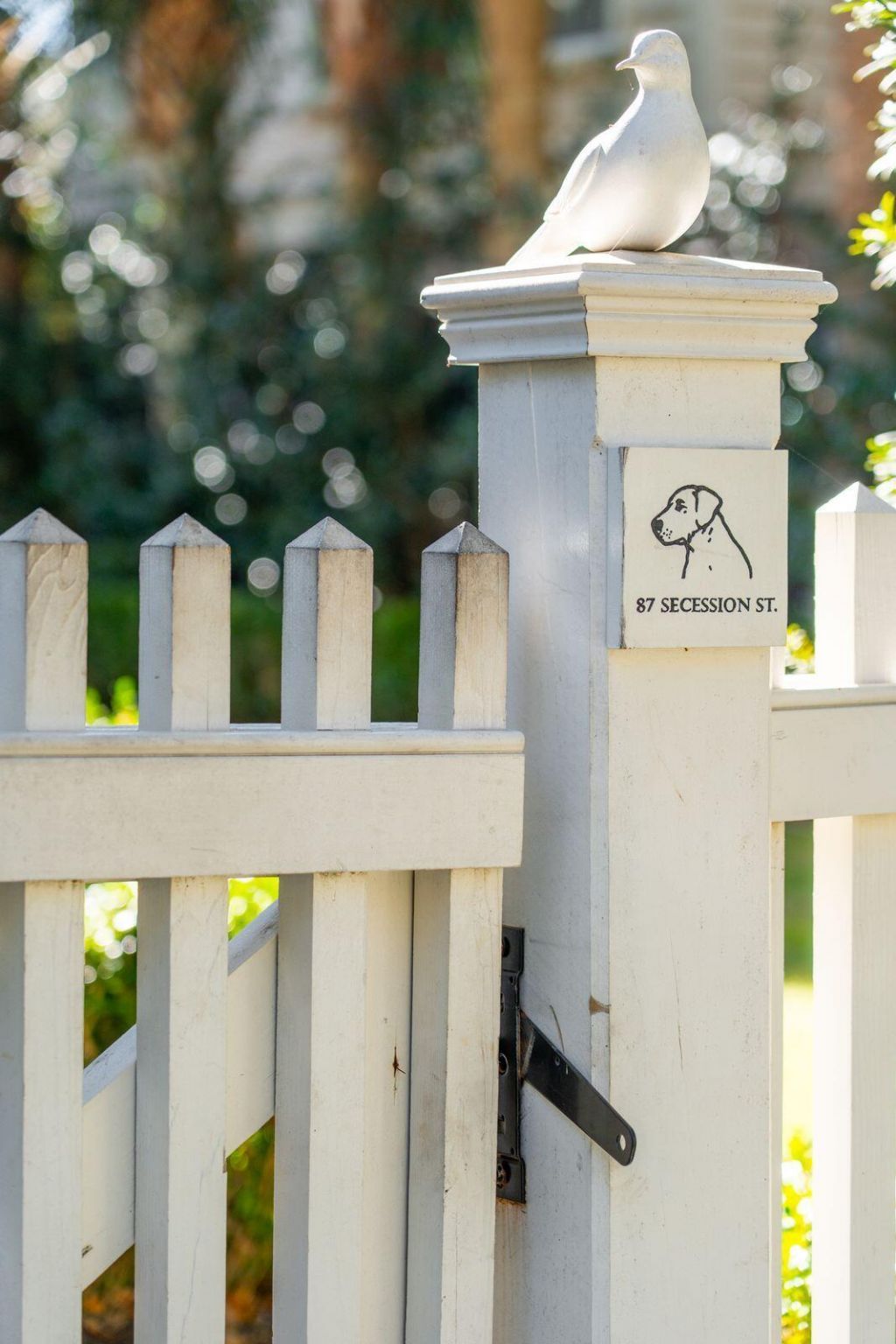 87 Secession Street Photo 4