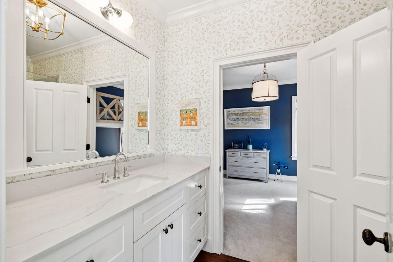 87 Secession Street Photo 52