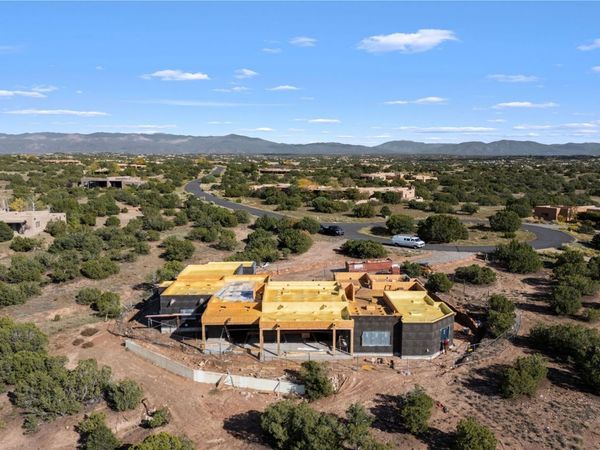 19 Painted Horse, Santa Fe, NM 87506