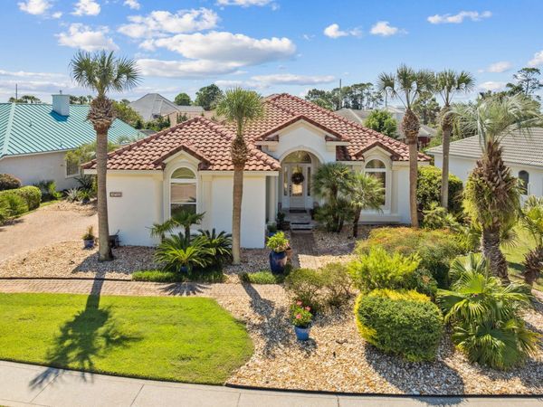 4732 Papaya Park, Destin, FL 32541