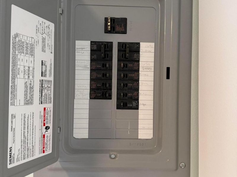 108 N High Street, Leesburg, OH 45135 Photo 11