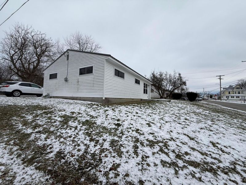 108 N High Street, Leesburg, OH 45135 Photo 2