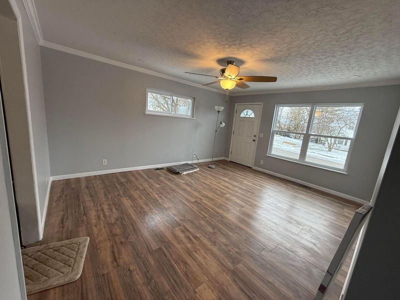 108 N High Street, Leesburg, OH 45135 Photo 4