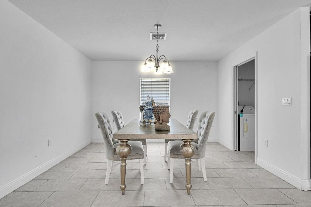 1265 SW Milan Lane, Port Saint Lucie, FL 34953 Photo