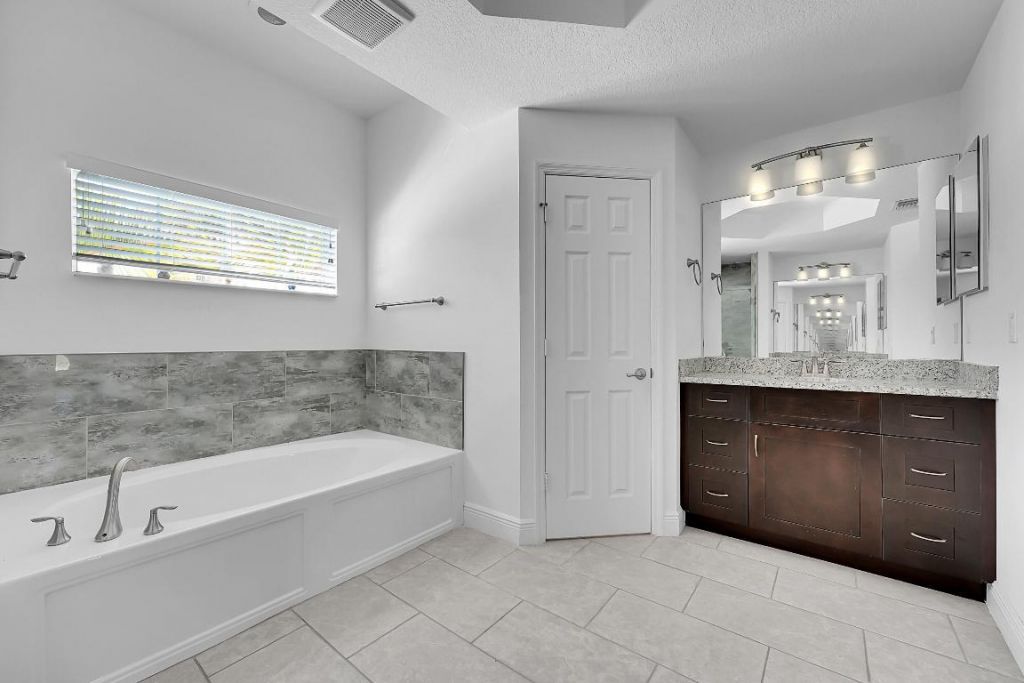 1265 SW Milan Lane, Port Saint Lucie, FL 34953 Photo