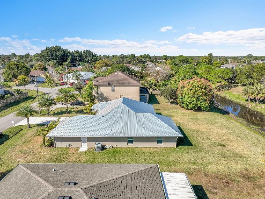 1265 SW Milan Lane, Port Saint Lucie, FL 34953 Photo