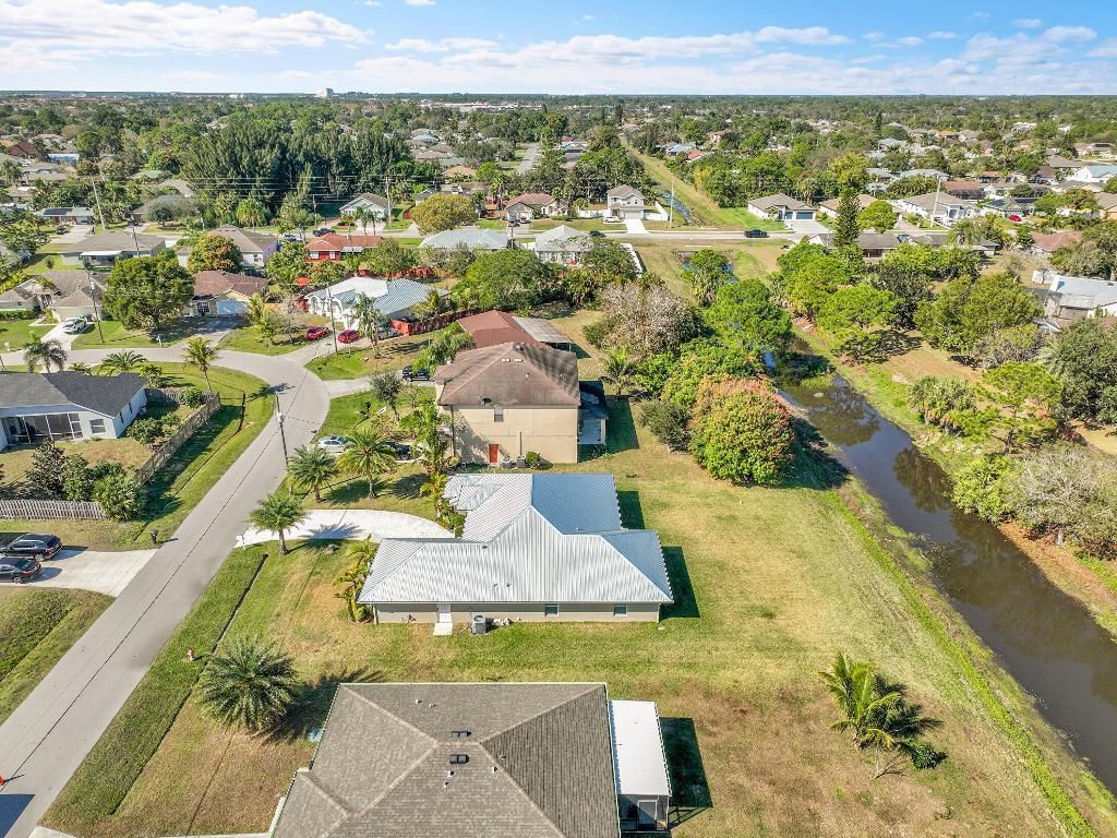 1265 SW Milan Lane, Port Saint Lucie, FL 34953 Photo