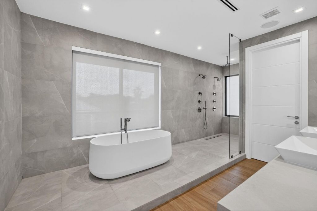 1225 NE 4th Street, Fort Lauderdale, FL 33301 Photo