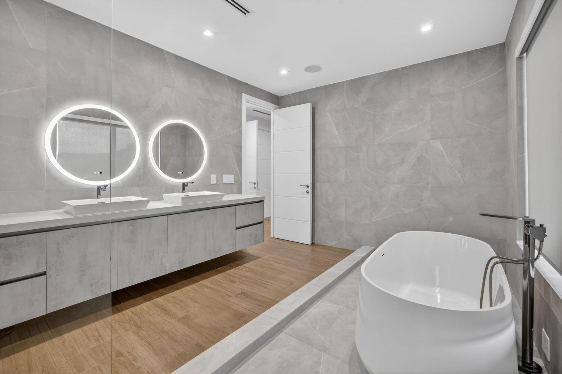 1225 NE 4th Street, Fort Lauderdale, FL 33301 Photo
