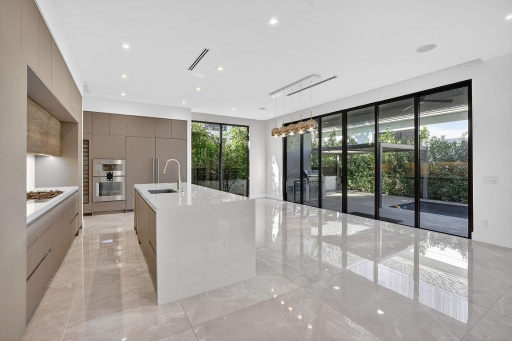 1225 NE 4th Street, Fort Lauderdale, FL 33301 Photo