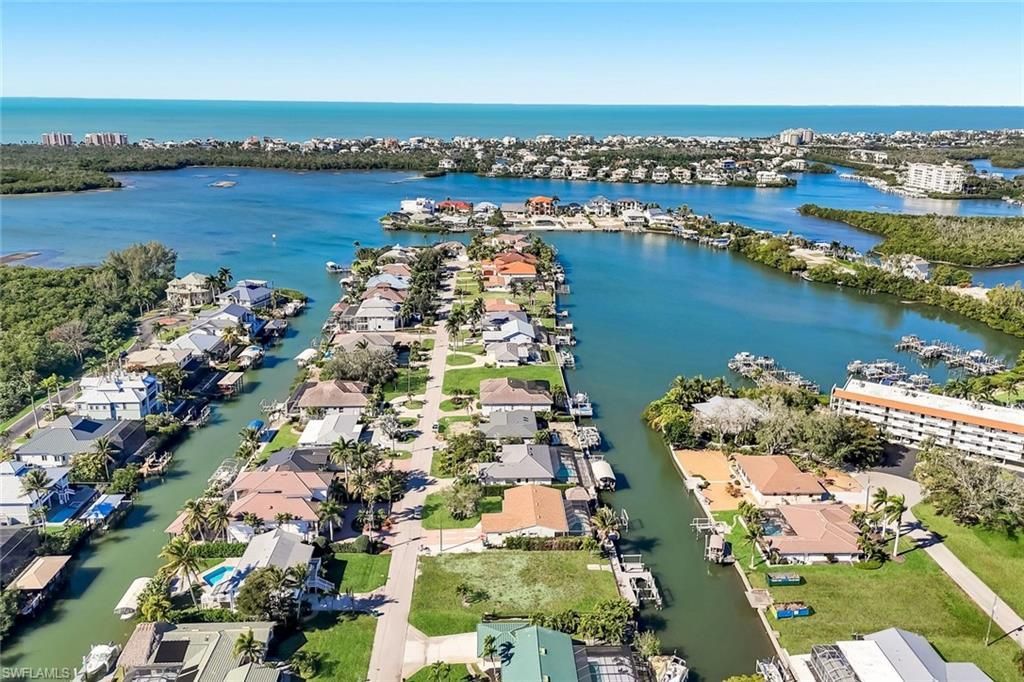 207 6th St, Bonita Springs, FL 34134 Photo