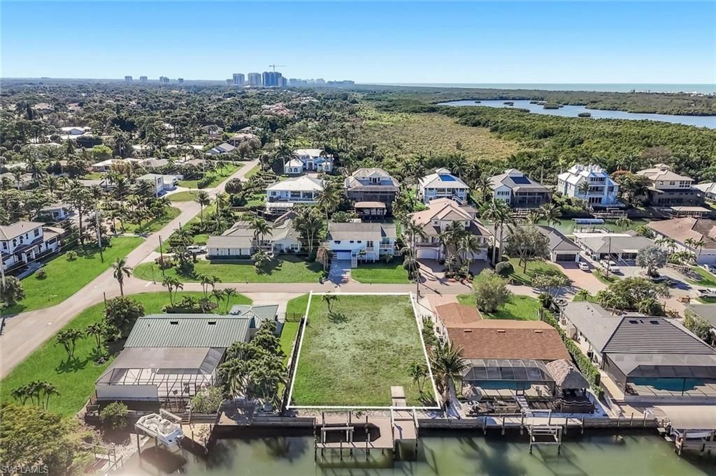 207 6th St, Bonita Springs, FL 34134 Photo