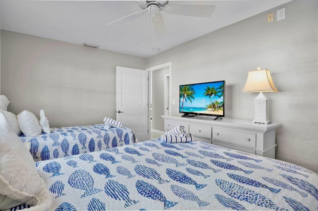 5830 Midnight Pass Road, Unit 107, Sarasota, FL 34242 Photo