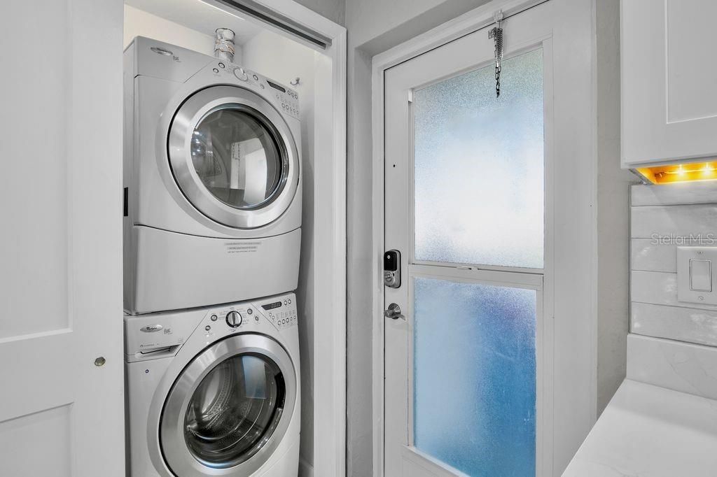 5830 Midnight Pass Road, Unit 107, Sarasota, FL 34242 Photo