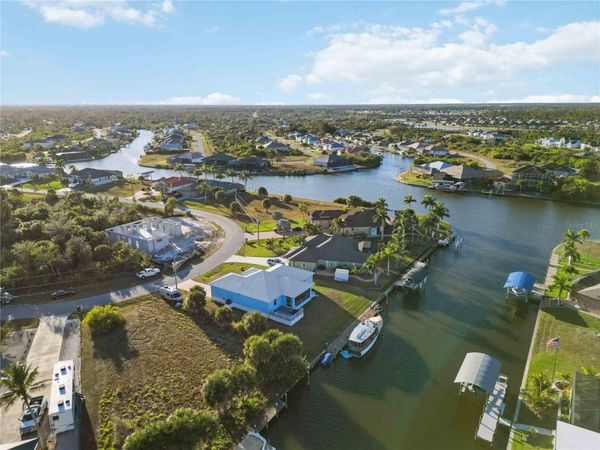 8186 ARLEWOOD CIRCLE, PORT CHARLOTTE, FL 33981