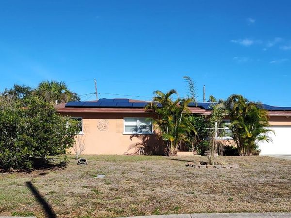 1332 BUCKINGHAM DRIVE, CLEARWATER, FL 33756